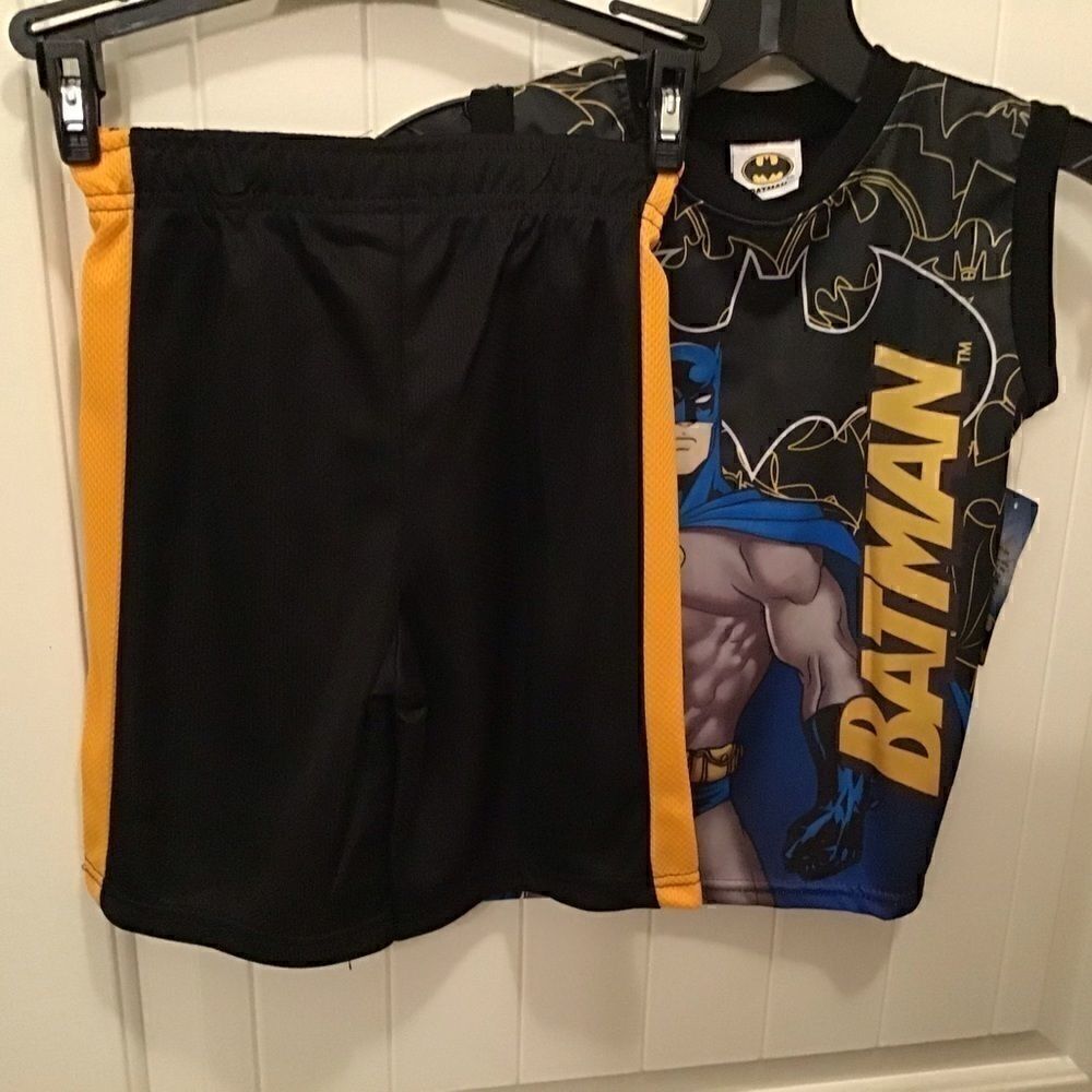 Batman 2pc short set boys sz 5